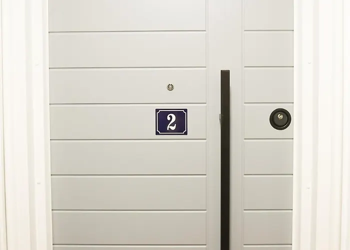Matisse No2 - Center Apartmán *